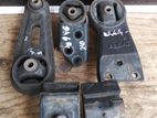 Suzuki Every DA 64 Engine Mounts