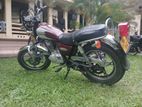 Suzuki GN 125 2004