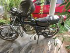 Suzuki GN 125 2012