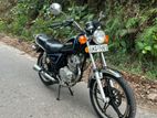 Suzuki GN 125 2012