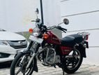 Suzuki GN 125 2015