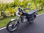 Suzuki GN 125 2016