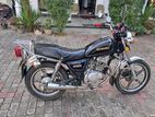 Suzuki GN 125 2020