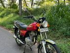 Suzuki GN 125 2012