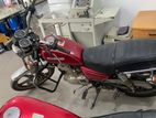 Suzuki GN 125 2017