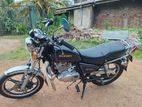 Suzuki GN 125 2019