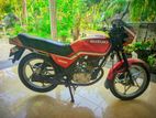 Suzuki GS 125 1999