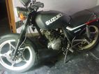 Suzuki GS 125 1998