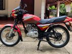 Suzuki GS 125 2004