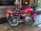 Suzuki GS 125 2004