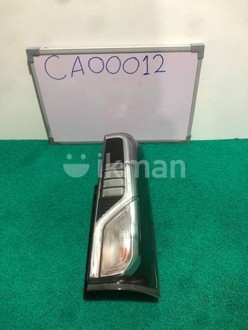 Suzuki Spacia Custom (2018- MK53) Tail Lamp