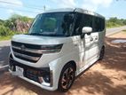 Suzuki Spacia Custom Hybrid XS 2025