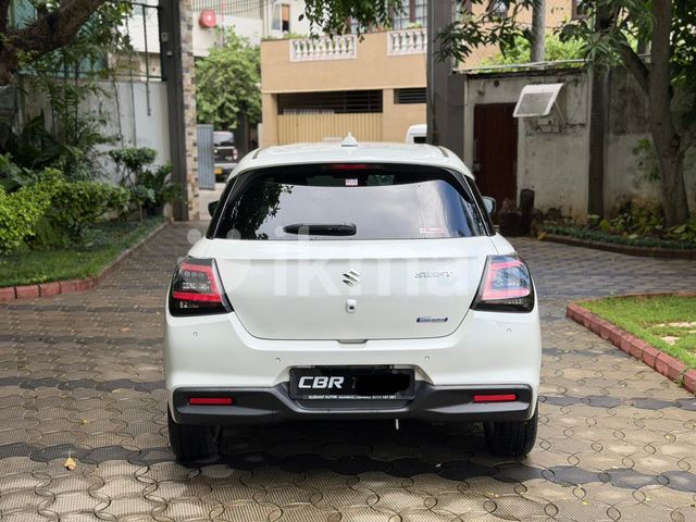 Suzuki Swift 2024 photo 4