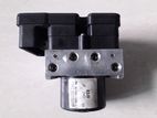 Suzuki Swift ZC71S ABS Unit