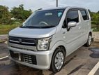 Suzuki Wagon R 2017 for Rent