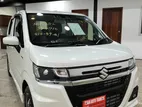 Suzuki Wagon R CustomZ Hybrid ZT 2025