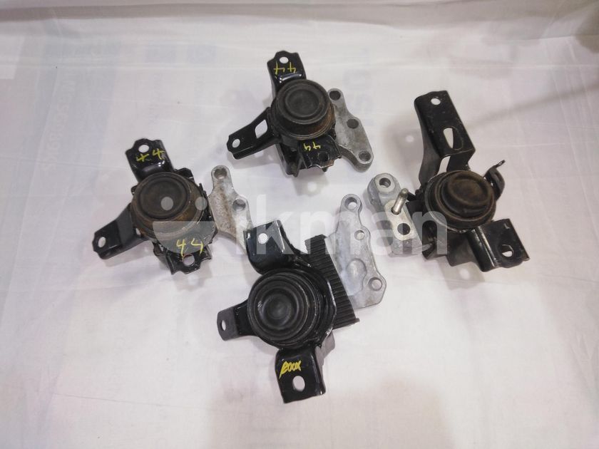Suzuki Wagon R Engine Mount for Sale in Colombo 10 ikman