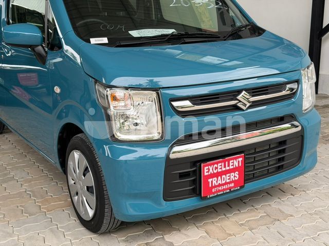 Suzuki Wagonr 2025 photo 3