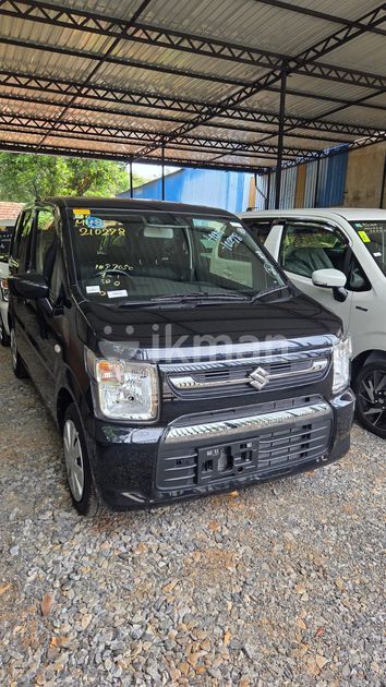 Suzuki Wagon R FX SAFETY 2024 for Sale in Embilipitiya | ikman