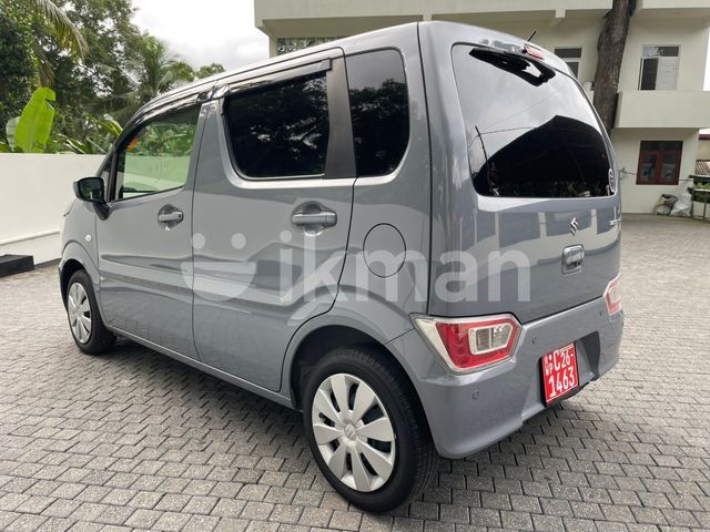 Suzuki Wagon R Fx 2024 photo 4