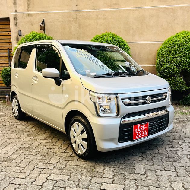 Suzuki Wagon R FX Safety Push Start 2024 for Sale in Maharagama | ikman