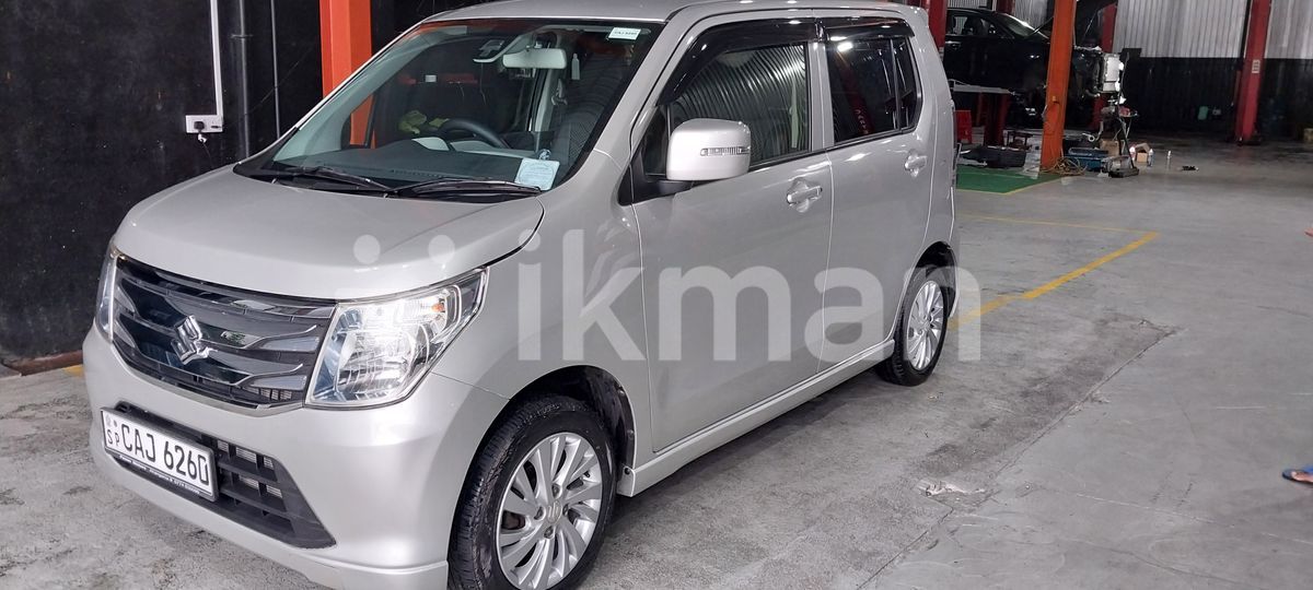 Suzuki Wagon R FZ 2014 for Sale in Piliyandala | ikman