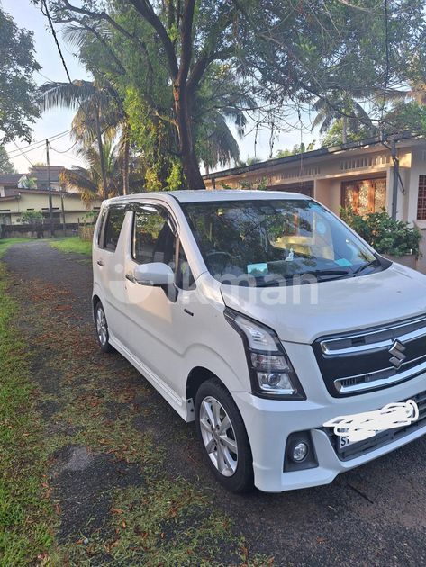 Suzuki Wagon R Stingray 2017 for Sale in Moratuwa | ikman