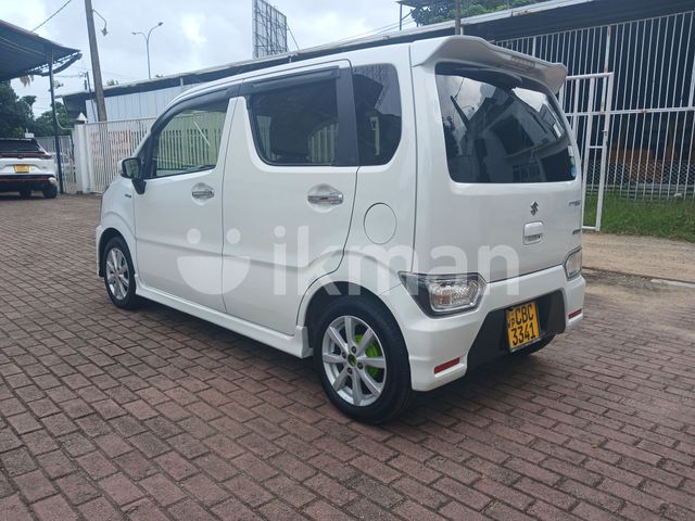 Suzuki Wagon R Stingray 2018 photo 3