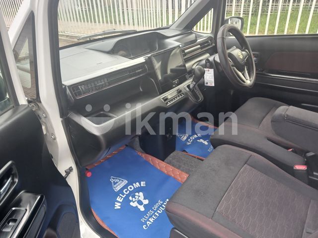 Suzuki Wagon R Stingray 2018 photo 5