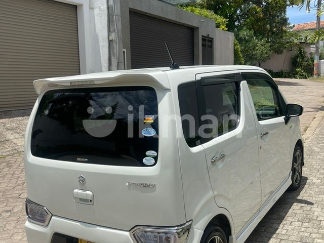 Suzuki Wagon R Stingray 2018 photo 2