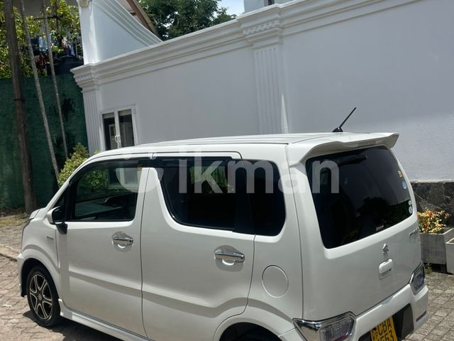 Suzuki Wagon R Stingray