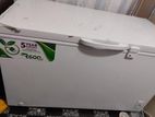 De Freezer