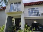 Talawatugoda - Luxury House for sale
