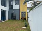 Talawatugoda - Spacious House for rent