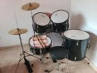 TAMA Drum Set