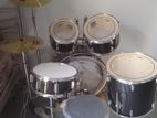 Tama Drum Set