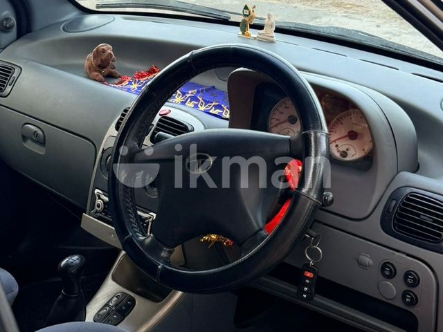Tata Indica 2006 photo 2