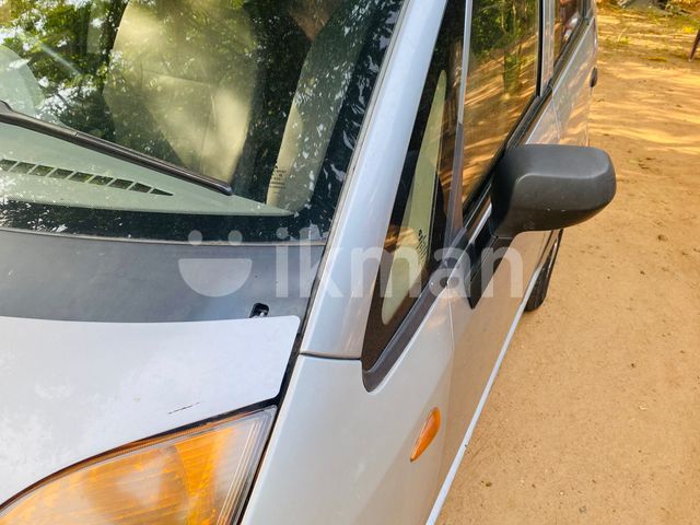 Tata Nano 2011 photo 3