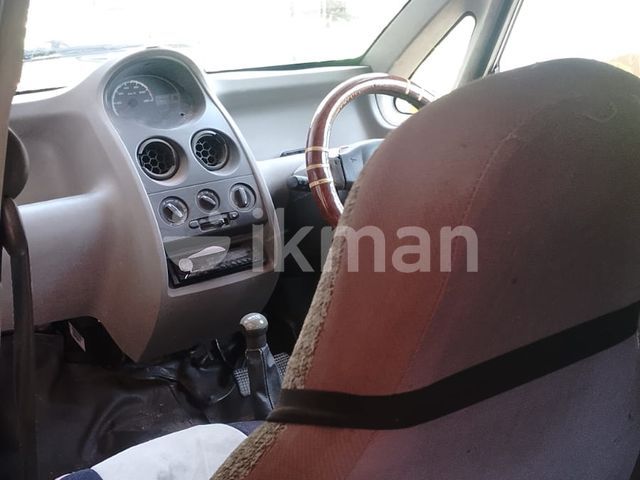 Tata Nano 2012 photo 3