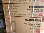 Tcl 12000 Btu Smart Inverter R32 Gas with Full Kit