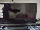 TCL 24" TV