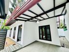 (TDM276)Luxury Single Story House for Sale in Athurugiriya