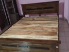 teak 6 by box bed (B-18)
