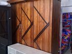 Teak allmary