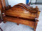 teak queen arch bed (B-4)