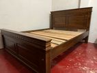 Teakka Bed