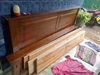 තෙක්ක King size bed with meters (ඇද සමග මෙට්ටය)