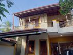 Temple Road, Maharagama – Spacious 3-Storey House for Sale