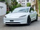 Tesla Model 3 Facelift/ Highland 2024