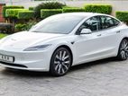 Tesla Model 3 Highland 2024